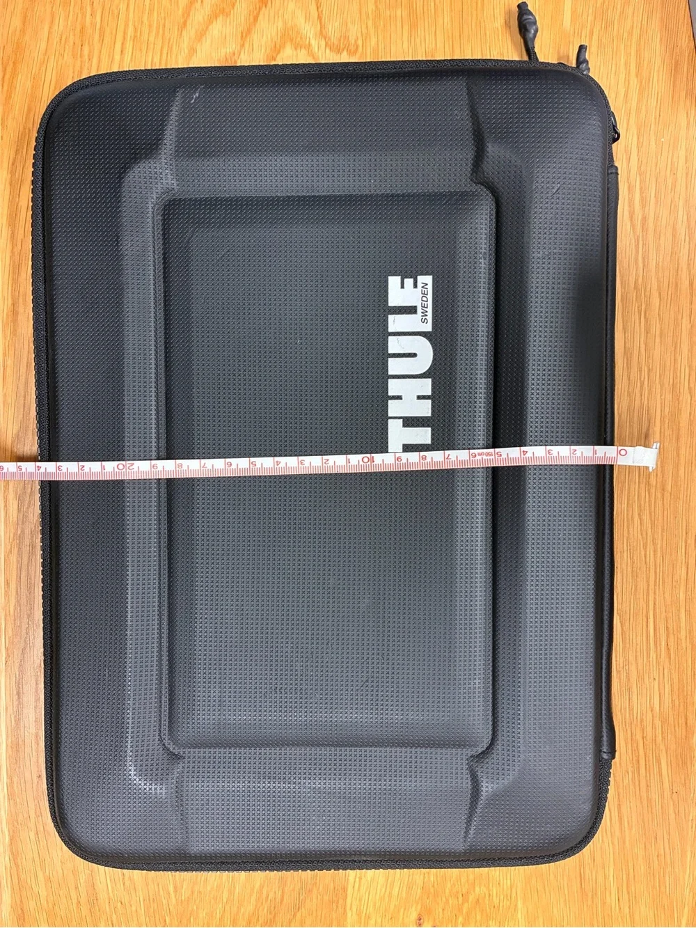 Thule Gauntlet MacBook 14”-13” Laptop Black Hard Shell Case with Zip Closure